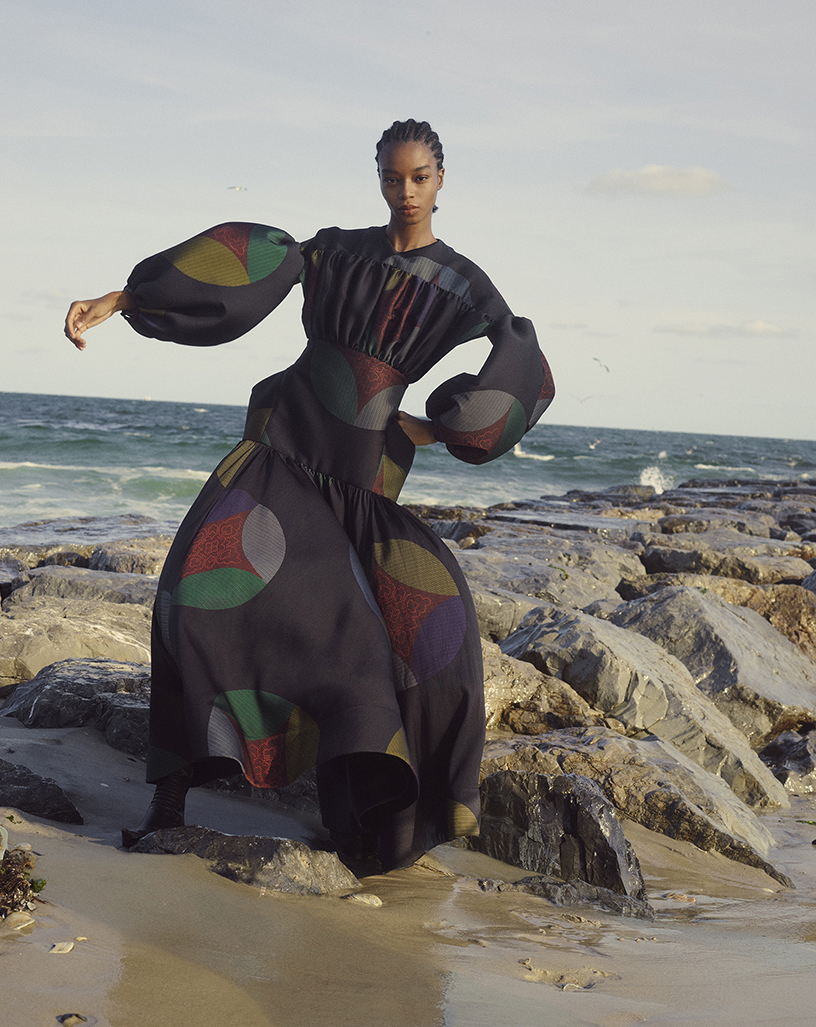 Sharif Hamza - **Shape Shifting**
Vogue Arabia